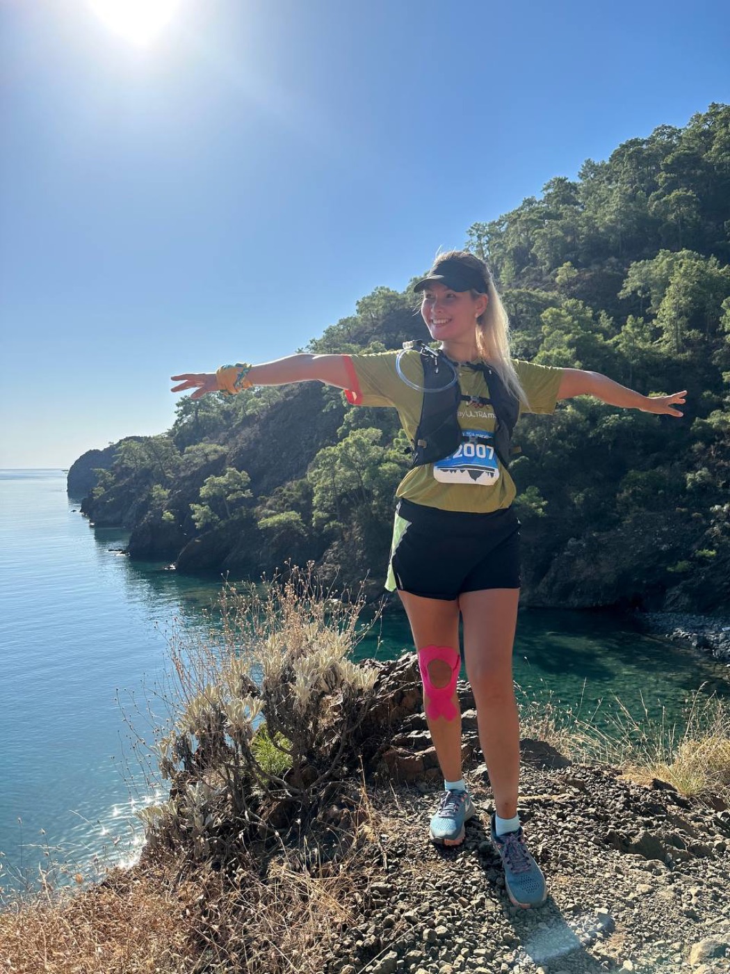 Race participant above the sea, Lycia